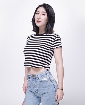 免费的行情网视频操b毛片免费看不要下载了舞蹈表演部部主任